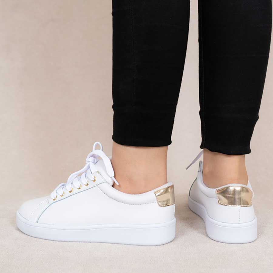 Tenis Candy Blanco x Dorado – Macadamia Store - Main Image